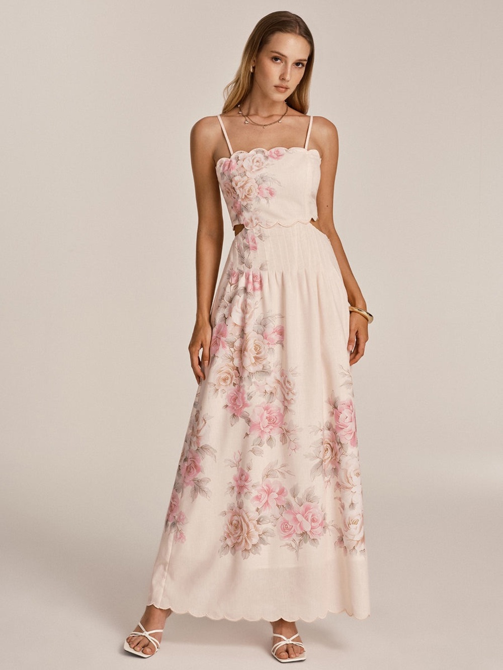 COMMENT Floral Scallop-Trim Maxi Dress